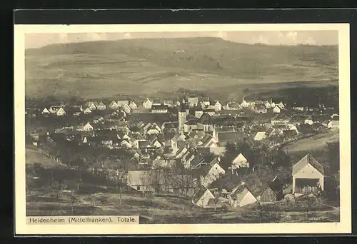 AK Heidenheim /Mittelfranken, Totalansicht mit Kirche