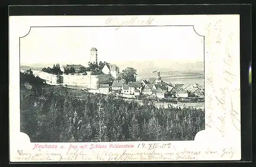 AK Neuhaus / Pegnitz, Ortsansicht mit Schloss Veldenstein