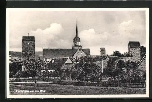 AK Fladungen vor der Rhön, Ortspartie mit Kirche