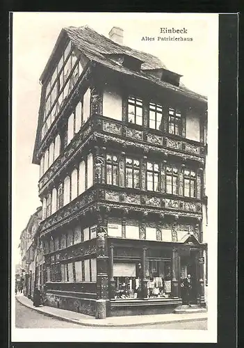 AK Einbeck, Altes Patrizierhaus mit Geschäft in der Marktstrasse