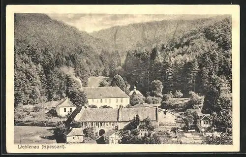 AK Lichtenau /Spessart, Ortspartie mit Wald