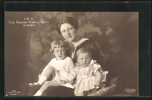 AK IKH Frau Prinzessin Franz von Bayern mit Kindern