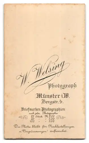 Fotografie W. Welsing, Münster i. W., Bergstr. 4, Portrait Soldat in Uniform