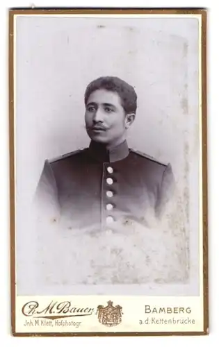 Fotografie Ch. M. Bauer, Bamberg, a. d. Kettenbrücke, Portrait Soldat in Uniform Rgt. 2 mit Moustache