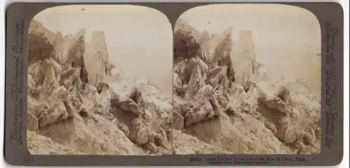 Stereo-Fotografie Underwood & Underwood, New York, Ansicht Chamonix, Mer de Glace, Eisfall am Gletscherrand