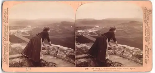 Stereo-Fotografie Underwood & Underwood, New York, Ansicht Ronda / Spanien, Panorama Tal des Guadalevin