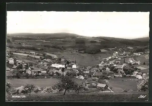 AK Motten /Ufr., Ortsansicht mit Hügellandschaft