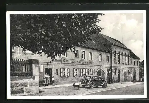AK Donndorf b. Bayreuth, Gasthaus zum goldenen Pfau mit Auto
