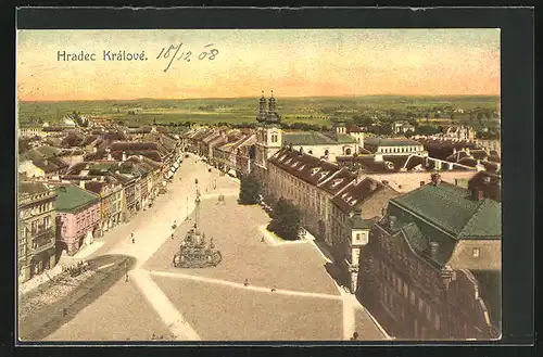 AK Königgrätz / Hradec Kralove, Platz mit Denkmal