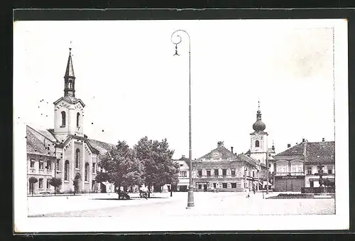 AK Hohenbruck, Grosser Platz mit Rathaus und Kirche