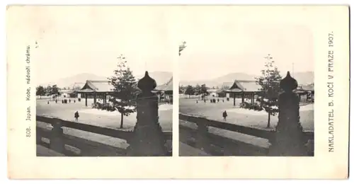 Stereo-Fotografie Lichtdruck Bedrich Koci, Prag, Ansicht Kobe / Japan, nadvori chramu