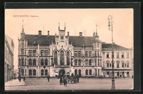 AK Nový Bydzov, Rathaus am Marktplatz