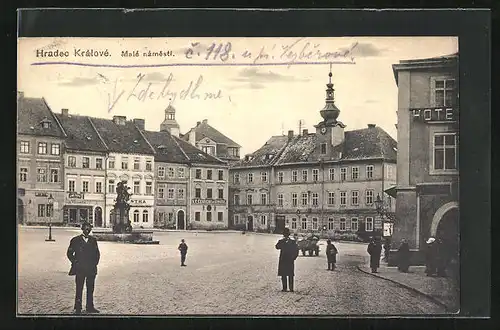 AK Königgrätz / Hradec Kralove, Brunnen am Marktplatz