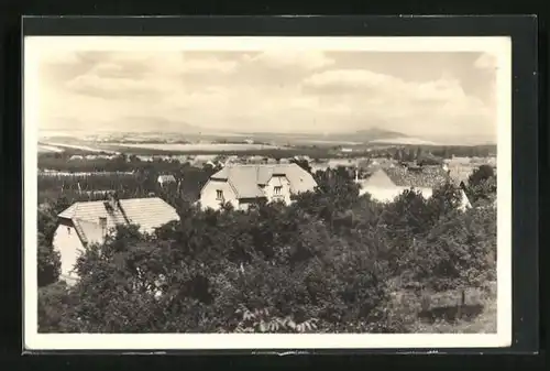 AK Listany okr. Louny, Ortsansicht