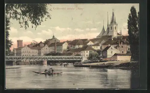 AK Laun / Louny, Ortsansicht mit Brücke und Kirche