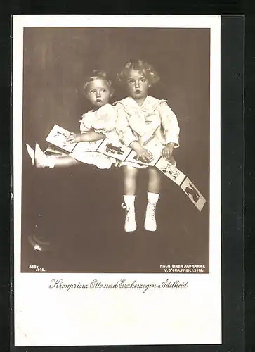 AK Kronprinz Otto und Erzherzogin Adelheid von Österreich mit Bilderbuch