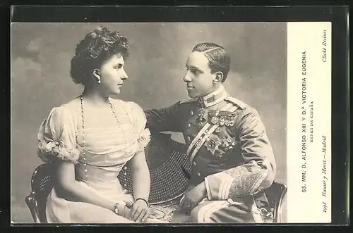 AK SS. MM. D. Alfonso XIII. y Da. Victoria Eugenia Reyes de Espana