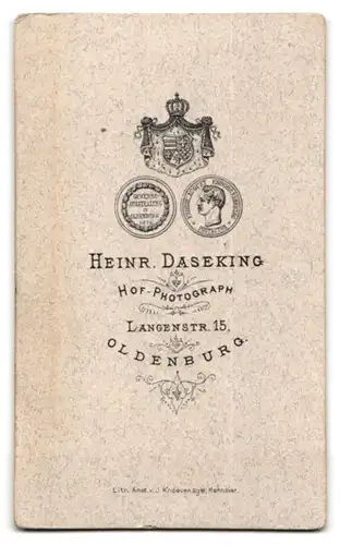 Fotografie Heinr. Daseking, Oldenburg, Langenstrasse 15, Portrait ältere Dame mit Haube