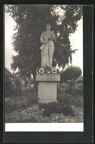 AK Chlumec n. Cidl., Kriegs-Denkmal im Park