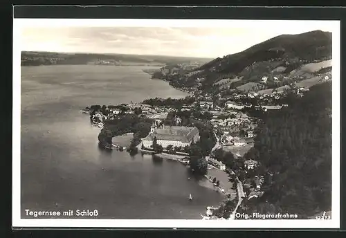 AK Tegernsee, Ortsansicht mit Schloss vom Flugzeug aus