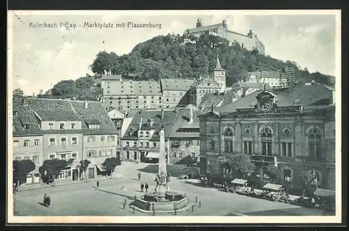 AK Kulmbach / Bayern, Marktplatz mit Blick zur Plassenburg