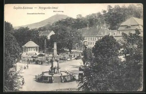 AK Teplitz Schönau / Teplice, Kriegerdenkmal, Emanationspavillon und Schlossberg