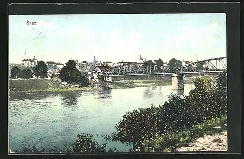 AK Saaz, Flusspartie, Blick zur Brücke