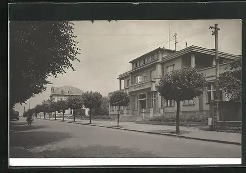 AK Chlumec n. Cidl., Strassenpartie, Sporitelna