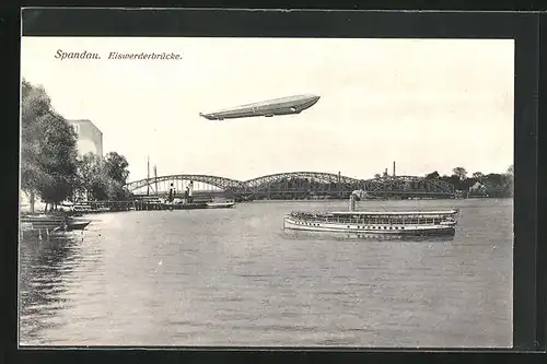 AK Spandau, Eiswerderbrücke mit Dampfer und Zeppelin