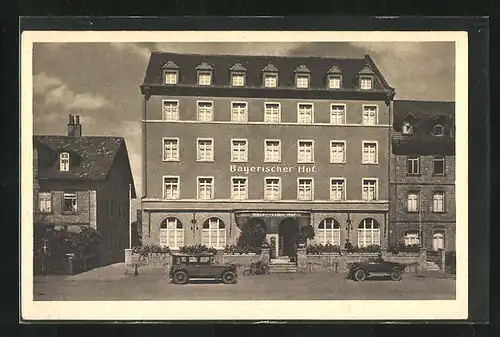AK Schweinfurt, Hotel Bayerischer Hof mit Autos
