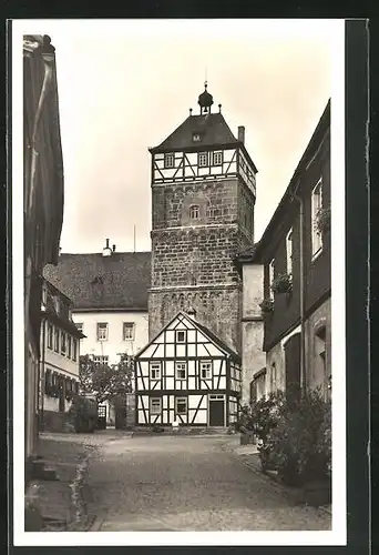 AK Bischofsheim v. d. Rhön, Strasse im Zentrum mit Stadtturm