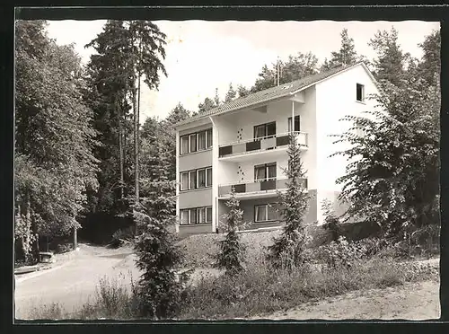 AK Bad Neustadt /Saale, Hotel-Fremdenheim Thiem, Waldweg 26