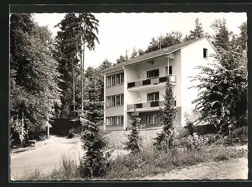 AK Bad Neustadt /Saale, Hotel-Fremdenheim Thiem, Waldweg 26