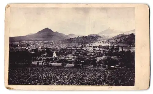 Fotografie A. Reinhard, Pirmasens, unbekannter Ort, Blick auf eine Ortschaft