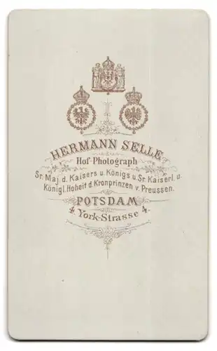 Fotografie Hermann Selle, Potsdam, York-Str. 4, Portrait Soldat in Garde Uniform mit Epauletten