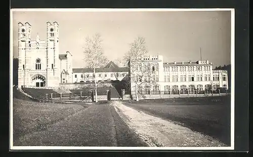 AK Rakovnik, Grosses Kloster, Haupteingang