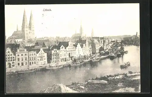 AK Lübeck, Flusspartie gegen Kirche