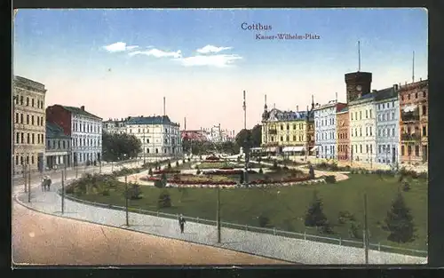 AK Cottbus, Passanten am Kaiser-Wilhelm-Platz