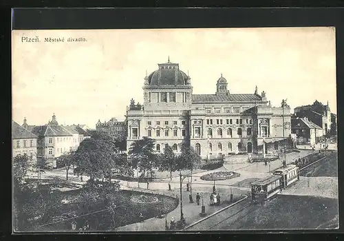 AK Plzen, Mestske divadlo, Strassenbahn