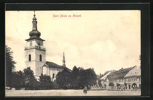 AK Nové Mesto na Movaé, Grosser Kirchplatz