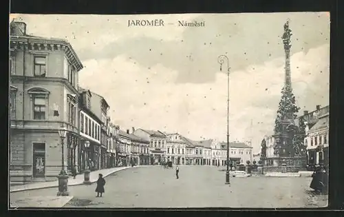 AK Josefstadt / Josefov / Jaromer, Marktplatz mit Denkmal