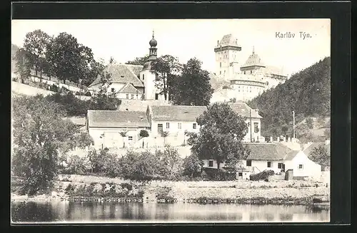 AK Karluv Týn, Häuser am See, Kirche