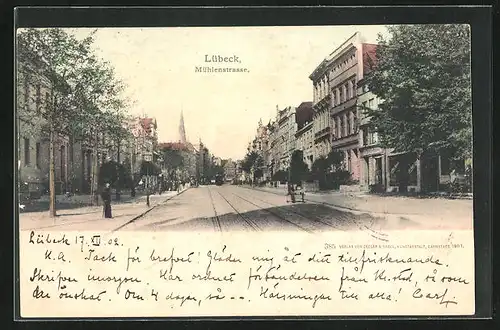 AK Lübeck, Mühlenstrasse mit Passanten