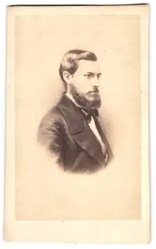 Fotografie Portrait Louis Philippe d'Orleans Comte de Paris
