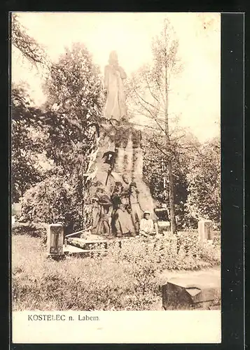 AK Kostelec n. Labem, Denkmal im Sonnenschein