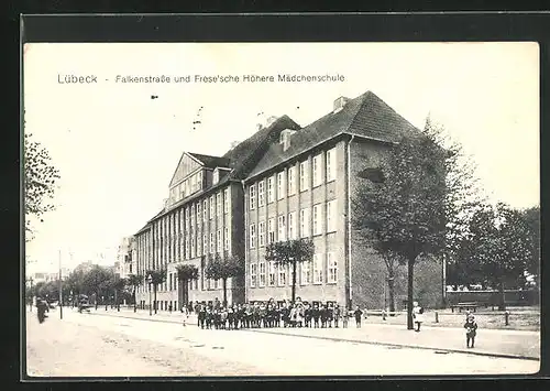 AK Lübeck, Falkenstrasse u. Frese`sche Höhere Mädchenschule