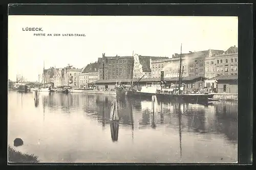 AK Lübeck, Partie an der unter-Trave, Dampfer
