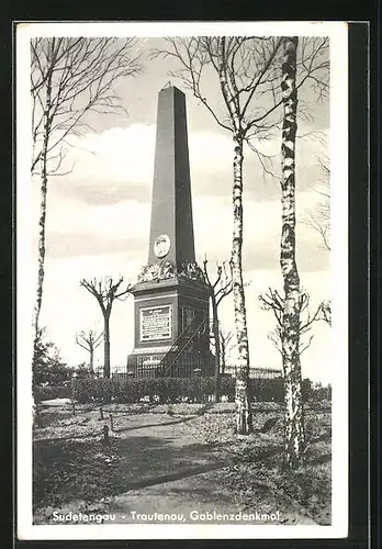 AK Trautenau, Gablenzdenkmal, Birken