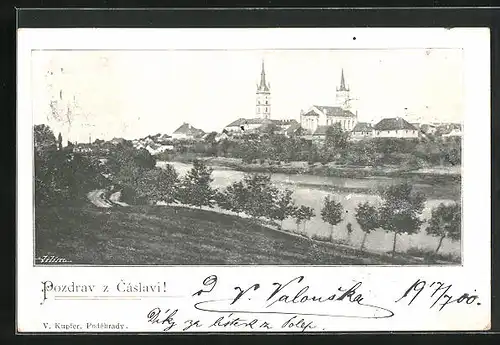 AK Tschaslau / Caslav, Flusspartie mit Kirchen