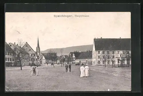 AK Spaichingen, Hauptstrasse mit Kirche